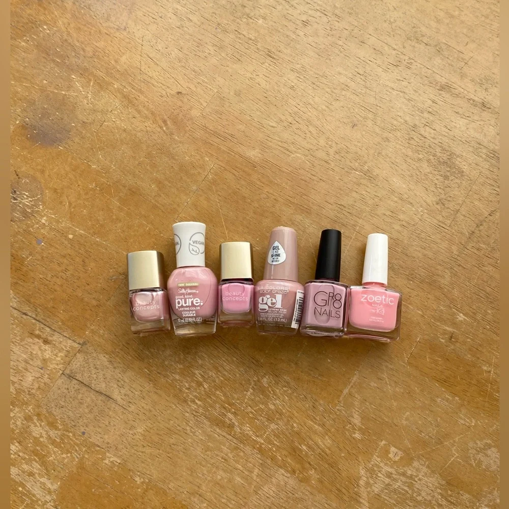 💖🎀 pink nail polish bundle - Picture 1 of 4